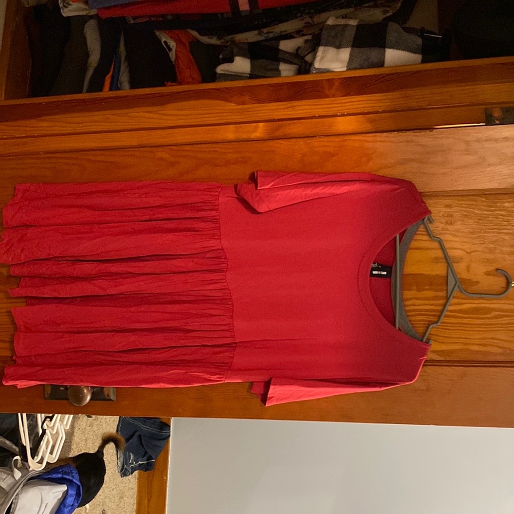 Maroon-ish color
